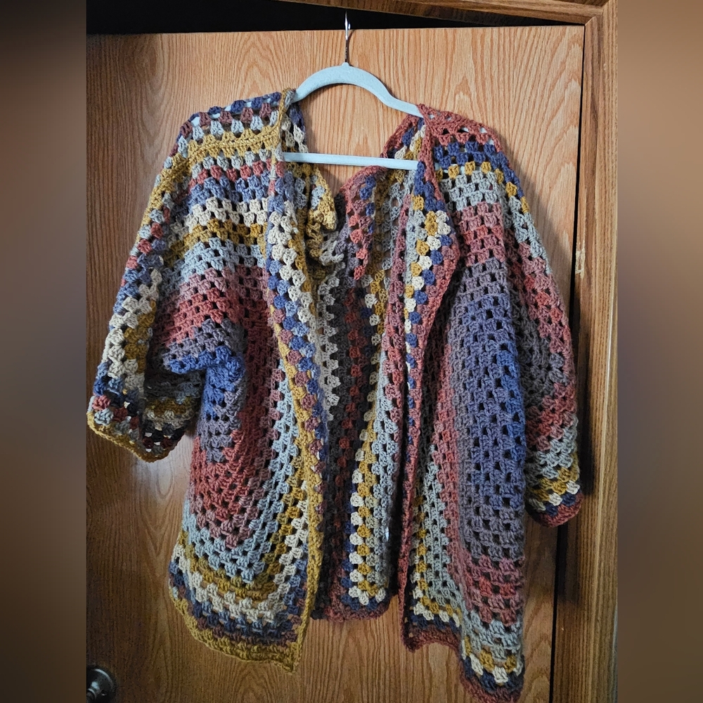 Hexi Cardigan Crocheted 3x-5x